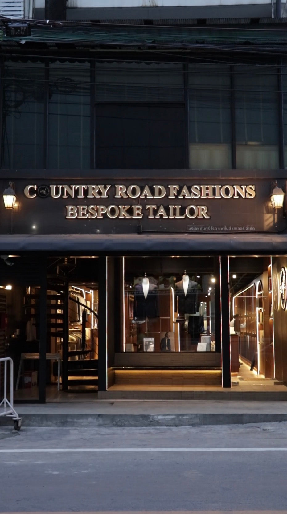What Should Tourists Know Before Buying a Suit in Bangkok?